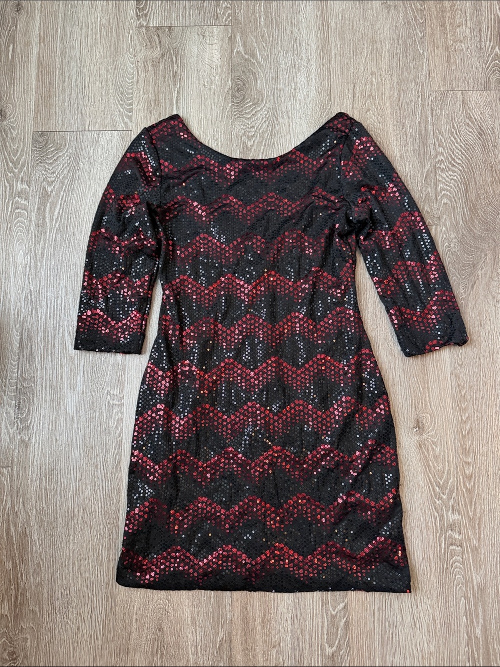 Frederick's of Hollywood Black Red Chevron Sequin Sheath Dress low back vintage